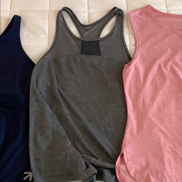 Top - Picture 4 of 6